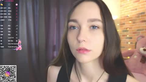 Snapshot of softiedream chatting on 11.17.25 Elly online show from 11.17.25