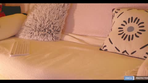 Lisa  online at  .11 from about utc online show from 12.27.24