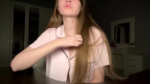 softlygirl online show from 02.23.26