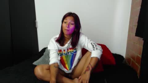  Sofy  online show from 10.04.25