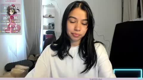 Snapshot of sol_lunaa23 chatting on 07.28.26 sol online show from 07.28.26