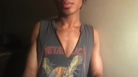 Snapshot of solaceeve chatting on 09.15.25 SolaceEve online show from 09.15.25