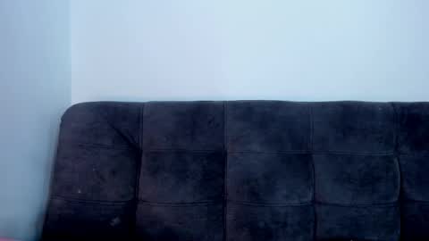 Snapshot of solandis_cutee chatting on 01.12.25 Sol online show from 01.12.25