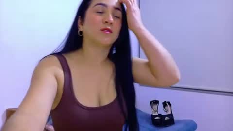 sole_softmilf online show from 07.10.26