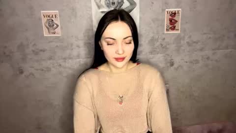 Snapshot of solennevibe chatting on 03.13.26 Holy online show from 03.13.26