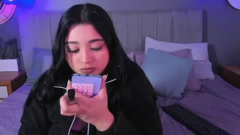 Snapshot of solo_brattdoll chatting on 05.23.26 solo_brattdoll online show from 05.23.26
