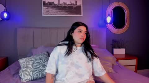 Snapshot of solo_brattdoll chatting on 06.01.26 solo_brattdoll online show from 06.01.26