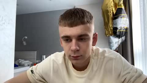 Snapshot of solofury chatting on 06.17.26 Jett online show from 06.17.26