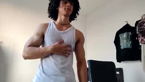 Hi Im Weller Check my Bio  online show from 03.07.26