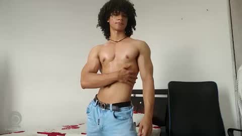 Hi Im Weller Check my Bio  online show from 05.07.26