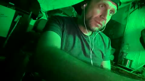 Snapshot of son_e_blacc chatting on 06.05.26 Soni online show from 06.05.26