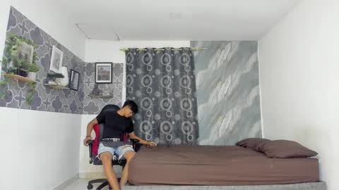 Snapshot of son_hades chatting on 02.22.26 son_hades online show from 02.22.26