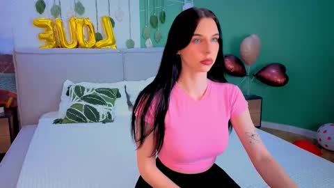 Snapshot of sonataray chatting on 02.15.26 Catherine online show from 02.15.26