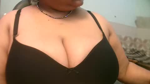 soni88888 online show from 02.28.25