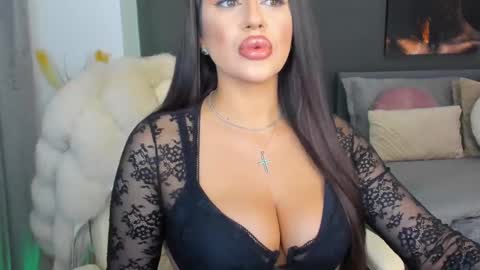 Sonia  Rey online show from 02.27.25