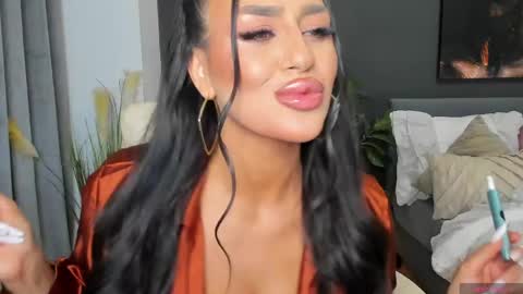 Sonia  Rey online show from 05.19.26