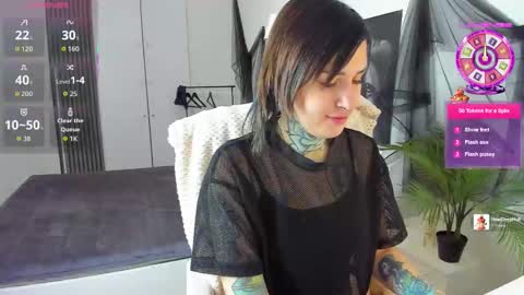 Snapshot of sonia_blond chatting on 01.11.26 Sonia online show from 01.11.26