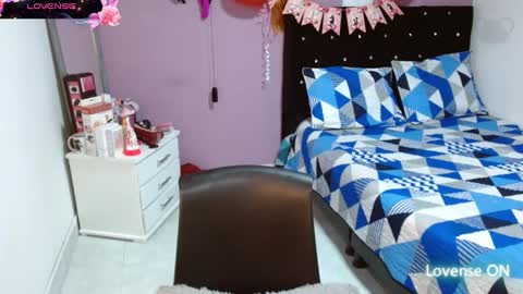 Snapshot of sonialatin69 chatting on 02.20.25 sonialatin69 online show from 02.20.25