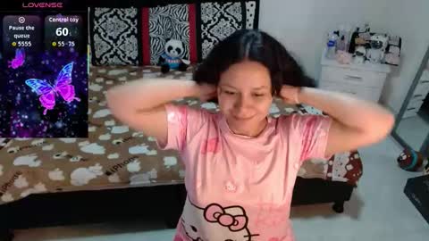 Snapshot of sonialatin69 chatting on 02.06.26 sonialatin69 online show from 02.06.26