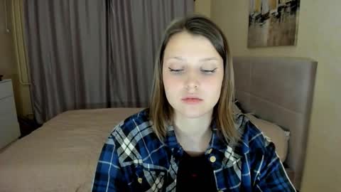 Snapshot of soninex chatting on 10.23.25 SoniNex online show from 10.23.25