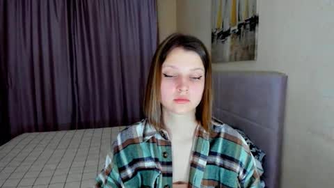 Snapshot of soninex chatting on 11.18.25 SoniNex online show from 11.18.25