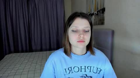 Snapshot of soninex chatting on 11.28.25 SoniNex online show from 11.28.25