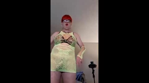 Snapshot of sonjastunning chatting on 04.16.26 Silicone Sonja. online show from 04.16.26