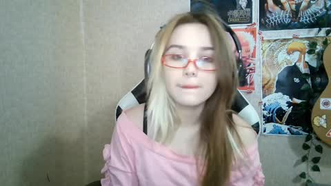 Mila online show from 04.03.26