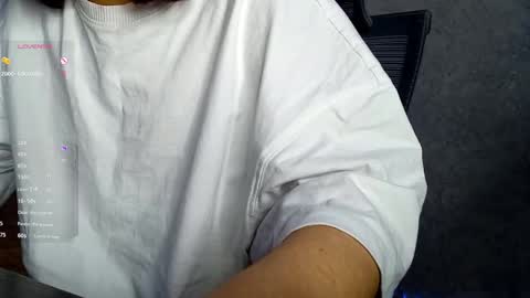 Snapshot of sonya_mikki chatting on 03.12.25 Sonya online show from 03.12.25