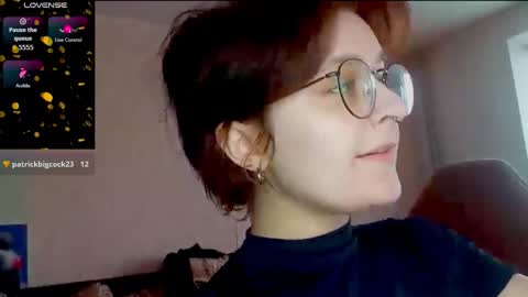 Snapshot of sonya_mikki chatting on 11.09.25 Sonya online show from 11.09.25