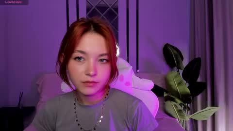 Snapshot of sonya_silky chatting on 05.27.26 Sonya online show from 05.27.26