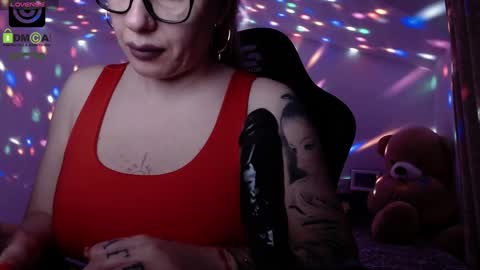 Snapshot of sonyadevon chatting on 01.29.25 Sonia online show from 01.29.25