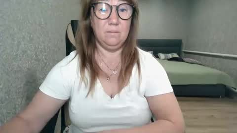 Snapshot of sonyanightt chatting on 04.27.26 SonyaNightt online show from 04.27.26