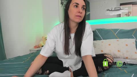 SonyaParadise online show from 03.12.25