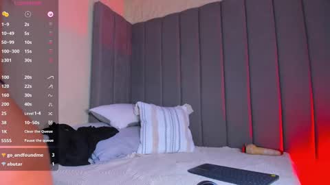 Snapshot of sophi_cooper29 chatting on 11.20.25 sophi_cooper29 online show from 11.20.25