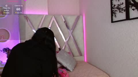 Shophi online show from 01.28.25