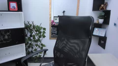 sophi_hardd online show from 02.06.26