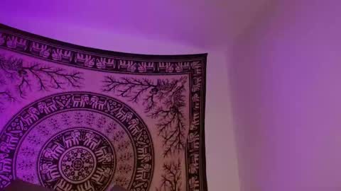 Snapshot of sophi_miler chatting on 09.27.25 sophia online show from 09.27.25