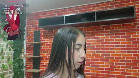 Sophi Thaylorr online show from 09.12.25