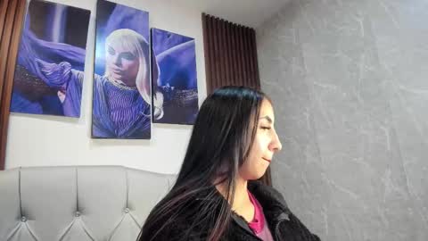 Sophi Thaylorr online show from 10.08.25