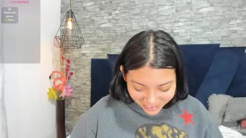 Snapshot of sophia_brunett chatting on 09.12.25 Sophia online show from 09.12.25