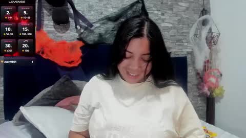 Snapshot of sophia_brunett chatting on 10.25.25 Sophia online show from 10.25.25