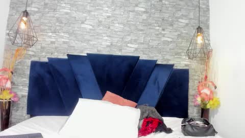 Snapshot of sophia_brunett chatting on 11.25.25 Sophia online show from 11.25.25