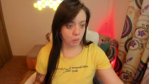 Snapshot of sophia_grants chatting on 04.25.26 sophia_grants online show from 04.25.26