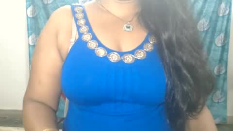 Snapshot of sophia_indian chatting on 07.01.26 Sophia Tamil online show from 07.01.26
