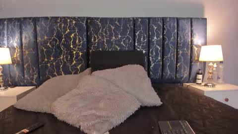 Snapshot of sophia_lemos chatting on 10.17.25 Sofia online show from 10.17.25