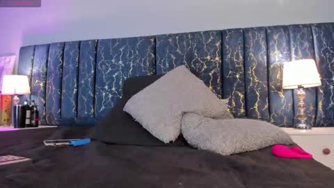 Sofia  online show from 01.13.26