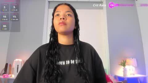 Snapshot of sophia_stonne chatting on 11.08.25 S O P H I A online show from 11.08.25