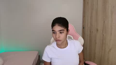 Snapshot of sophia_storn chatting on 06.25.26 Sophia Storm online show from 06.25.26