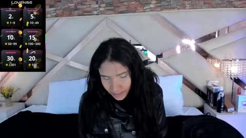 Sophia Paris online show from 09.21.25